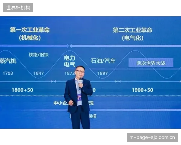 过度依赖LoRa遥测数据进行标准化训练，会不会扼杀年轻球员的临场创造力与直觉？